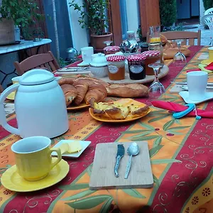 https://loustalet-sisteron.fr-provencehotel.com